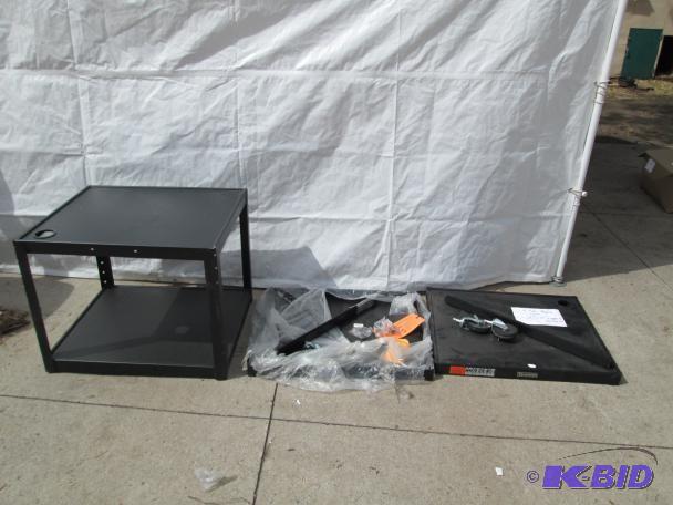 lot 13 image: 4 tier Luxor Media Cart. 28" x...