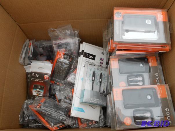 lot 61 image: Cases and misc. for iPhone 3G, Sams...