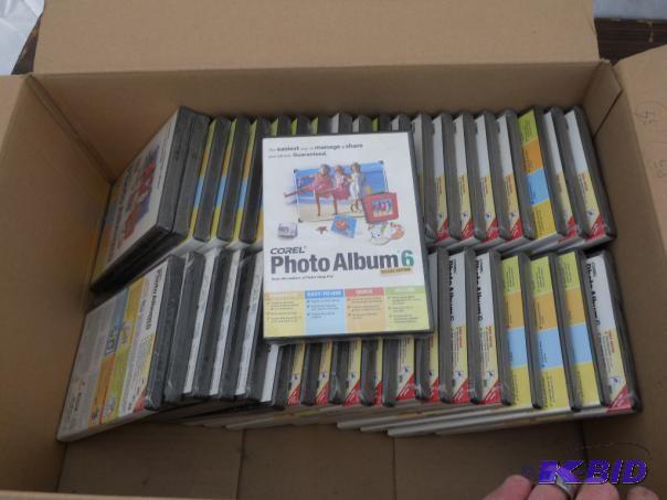 lot 74 image: Corel Photo Album 6 Deluxe edition ...