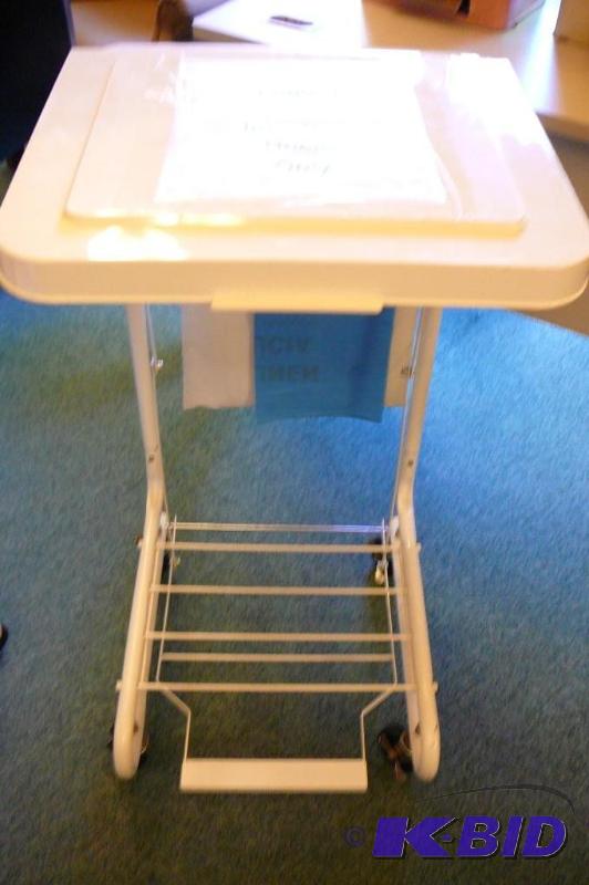 LINEN CART WITH STEP DOWN LID OPENE...