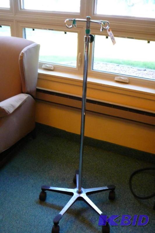 IV STAND ON CASTERS Sold &quotas i...