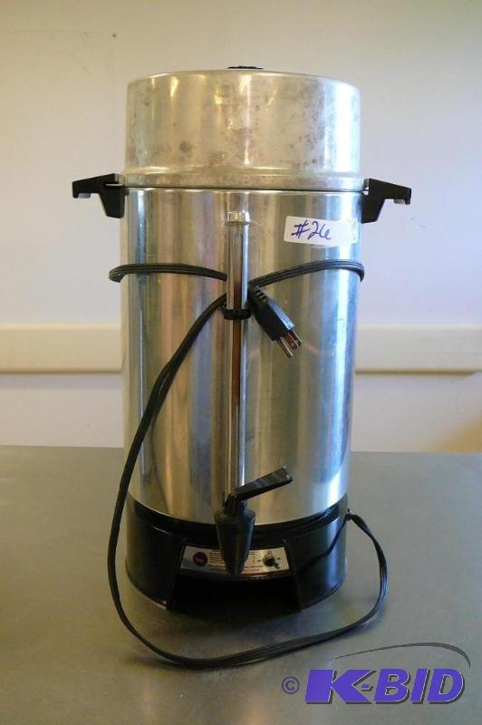 WEST BEND COMMERCIAL COFFEE MAKER&n...