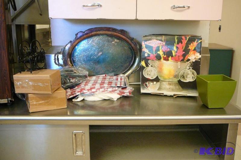 Large serving platter with 3 New na...
