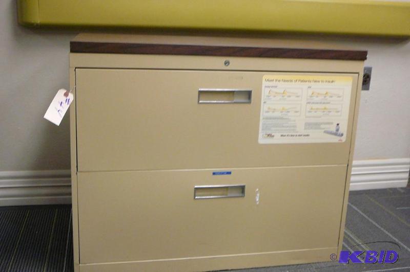 2 drawer metal file cabinet 36&quot...