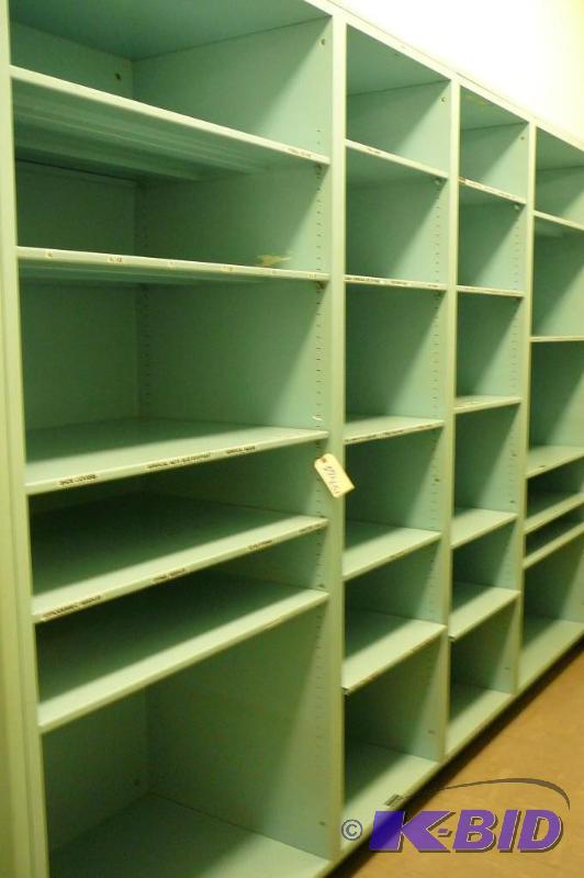 STEEL RACKING WITH SHELVES 10L&nbs...