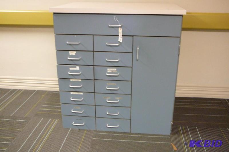 BASE CUPBOARD 15 DRAWERS  1 DOOR 2...
