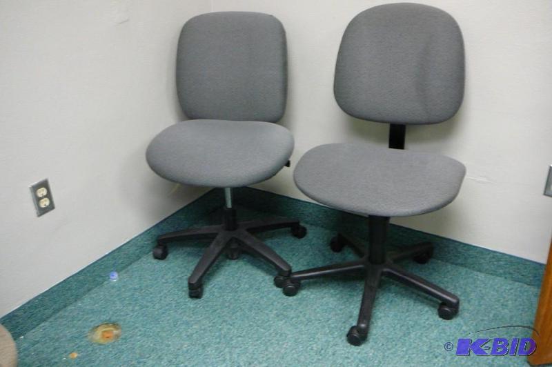 2 adjustable gray office chairs wit...
