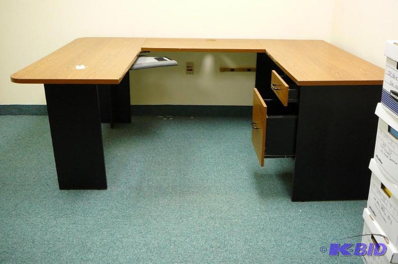 Desk U shape 5 arms center 3 1&qu...