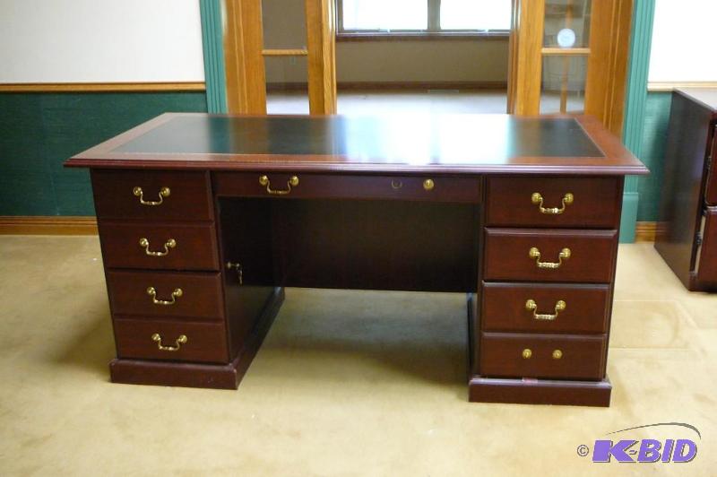 Wooden desk 3 file drawers middle d...