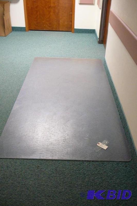 8 x 4 chair mat Sold &quotas is&...