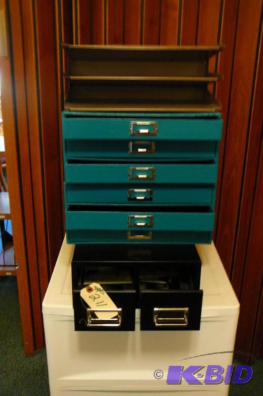 &nbsp2 green cardboard file box, 2...