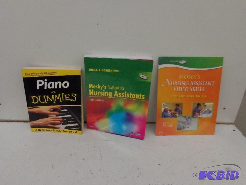 lot 38 image: Text Books Piano For Dummies Mosby...