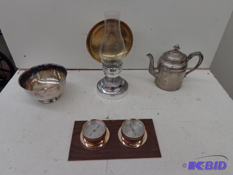 lot 81 image: Plated Copper Teapot, Metal Kerosen...