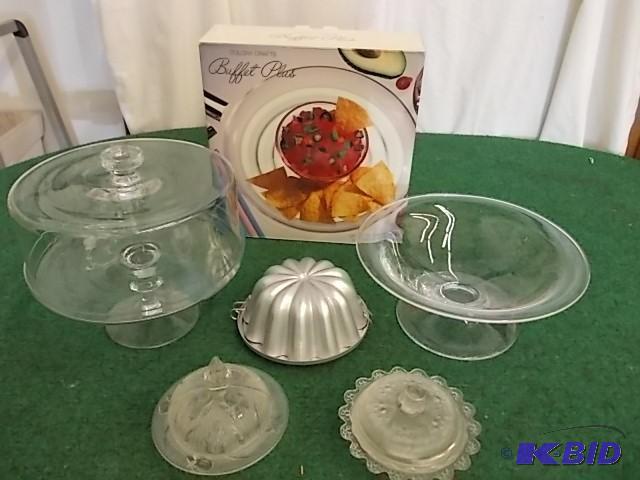 Glass Covered Cake Stand, Footed Bo...