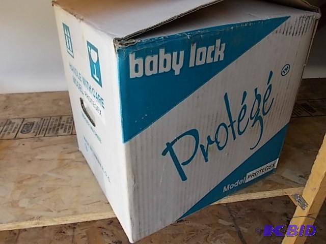 Protoge Serger Portable Sewing Mach...