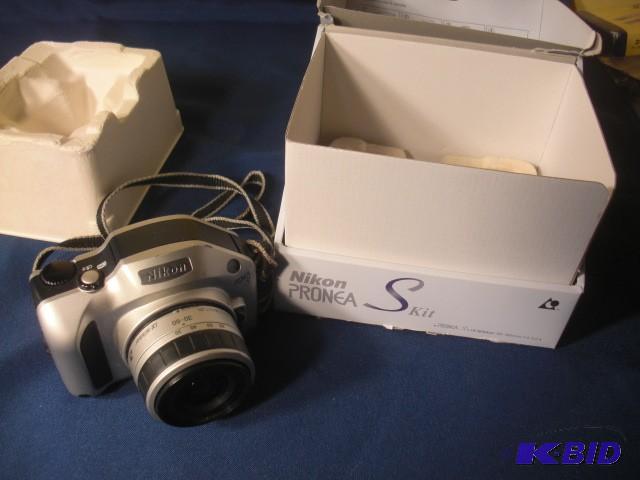 NIKON PRONEA S KIT.. IX- NIKKOR 30-...