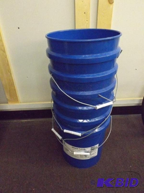 This lot includes six 5 gal. pails ...
