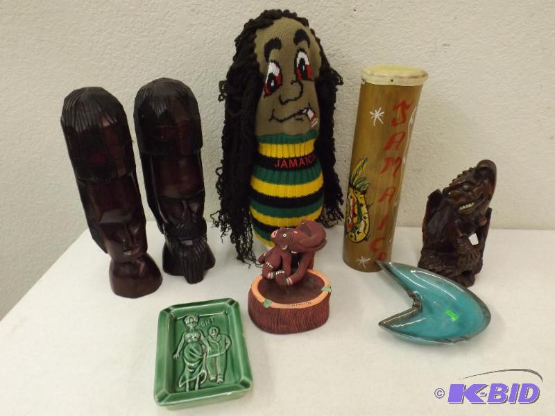 Some items included in this lot are...