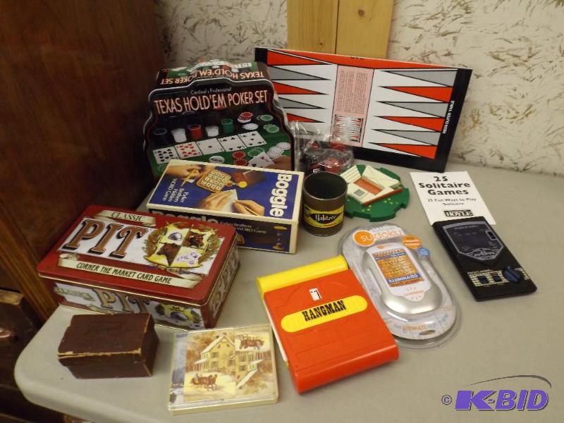 This lot includes some vintage game...