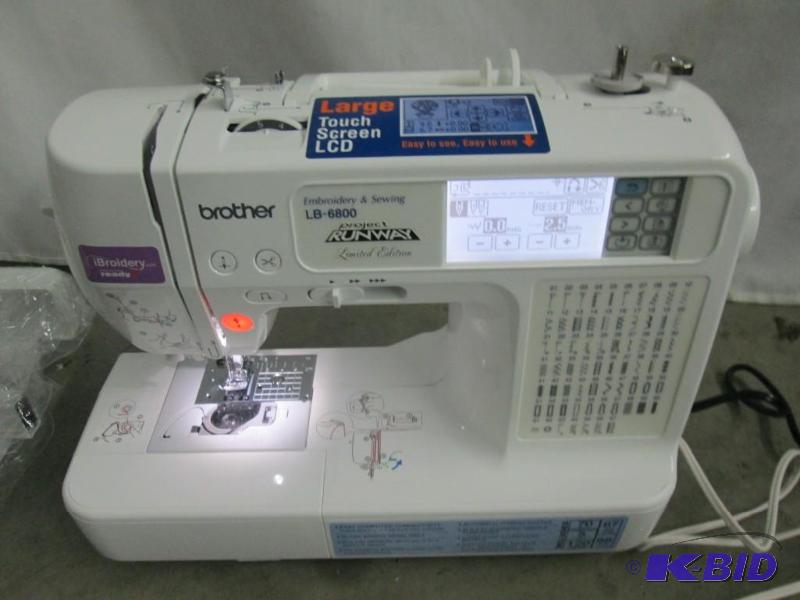 lot 3 image: Brothers Project Runway SewingEmbroidery Machine