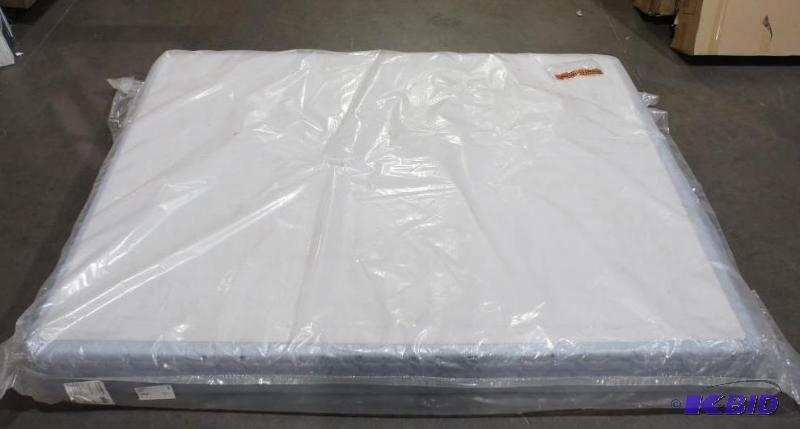 Serta Queen Box spring. New in pack...