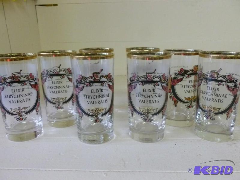 lot 105 image: Vintage Elixer Strychninae Valerate...