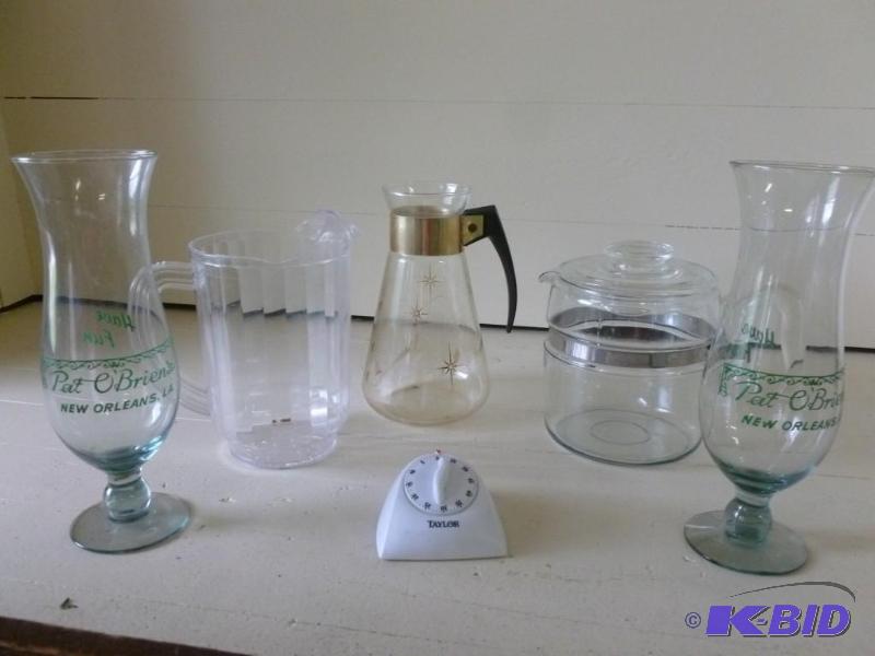 lot 107 image: This lot consists of a glass coffee...