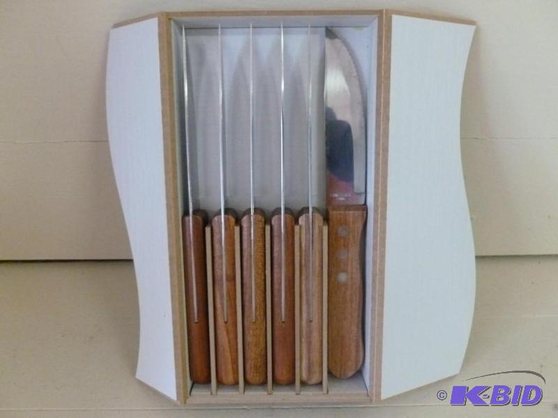 lot 132 image: Niagara Cutlery - Famo Feeds wood h...