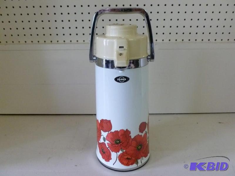 lot 141 image: Large Fujika&nbspHot  Cold air po...