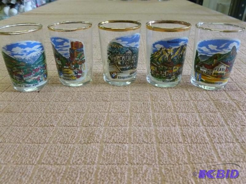 lot 152 image: A set of five gold plated rimmed Ge...