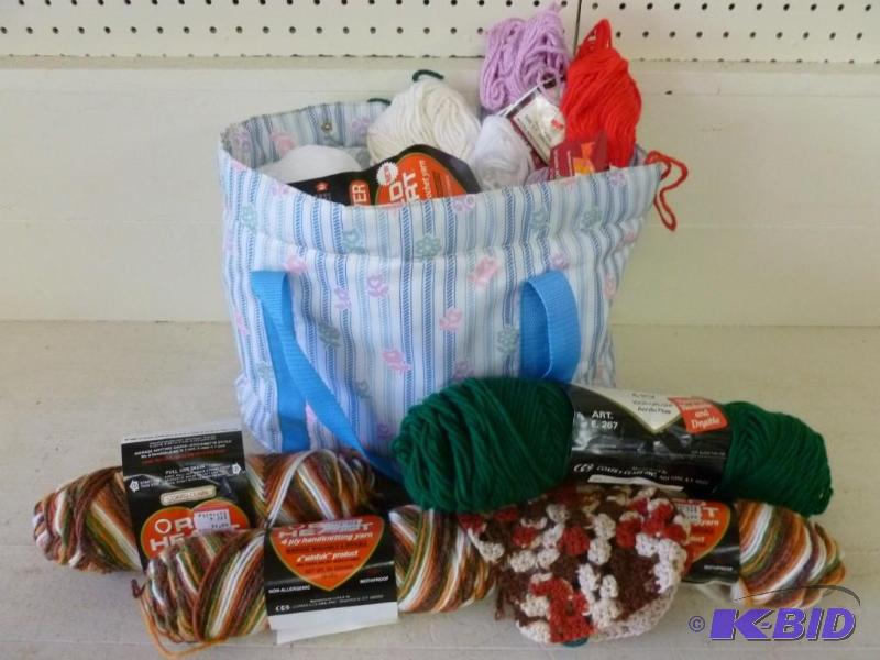 lot 177 image: Large bag of yarn, some new rolls....