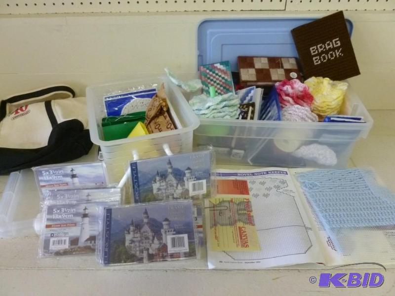 lot 178 image: Large lot of craft items that inclu...