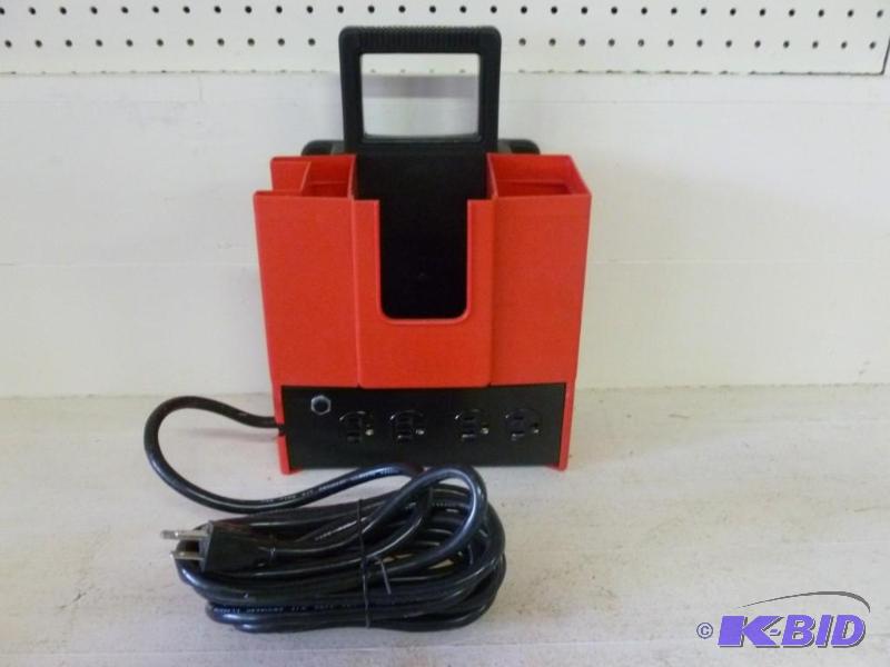 lot 206 image: Midland Ross heavy gage plastic too...