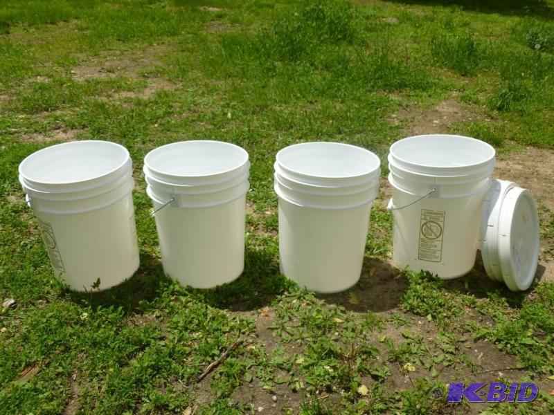 lot 235 image: Lot of four 5 gallon plastic pails ...