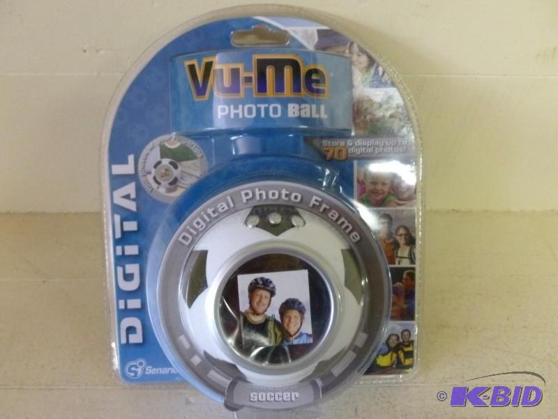 lot 66 image: Senario Vu-Me soccer ball shaped di...
