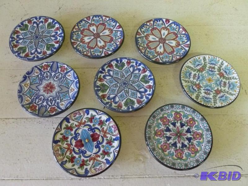 lot 84 image: Lot of eight Ceraplat&nbspporcelai...