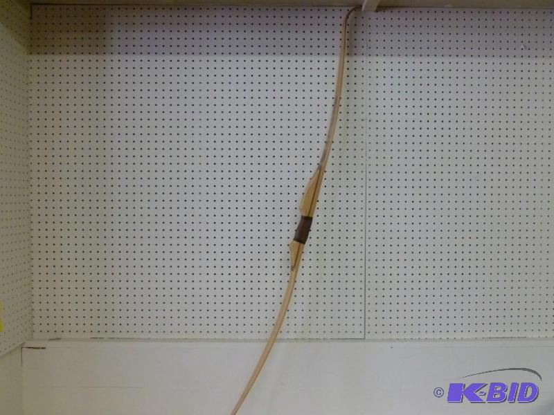 lot 96 image: Vintage Old Hickory wooden bow that...