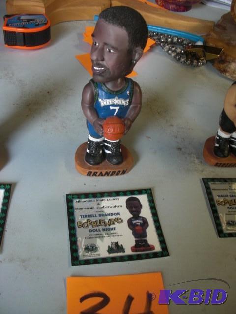 TERRELL Brandon Bobble Head, with c...