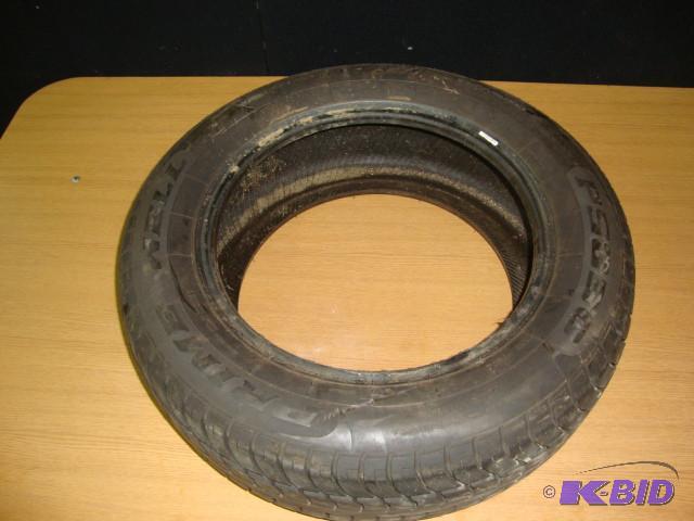 lot 102 image: 20560R15 Tire good tread...