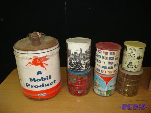 lot 104 image: Vintage & Antique Oil & Cof...