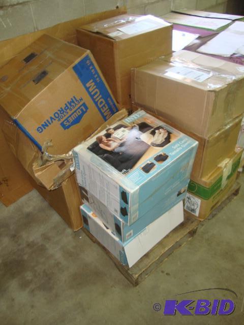lot 112 image: Air Mattresses & Inflatable Cou...