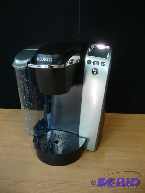 lot 33 image: Keurig K70 Coffee Maker, works...