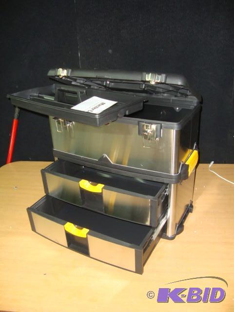 lot 49 image: Mastercraft Toolbox...