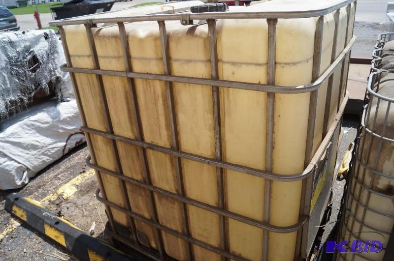 bulk liquid waste containers