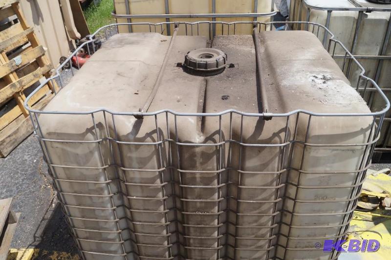 bulk liquid waste containers