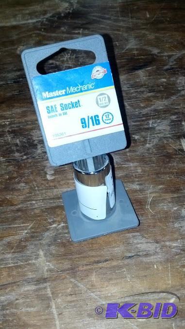 Master Mechanic  (lifetime warranty) Socket  916 with 12 inch drive