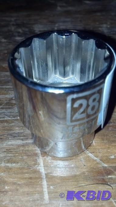 Master Mechanic  (lifetime warranty) Metric Socket -  28 mm with 12 inch drive