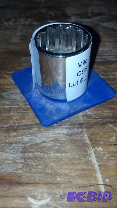 Master Mechanic  (lifetime warranty) Metric Socket - 19 mm with 38 inch drive