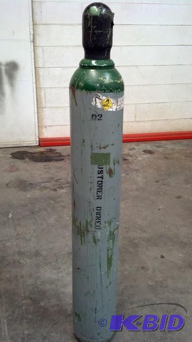 Grey and green top 110lb O2 welding tank