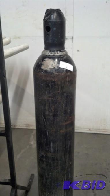 Black with black top  110lb O2 tank